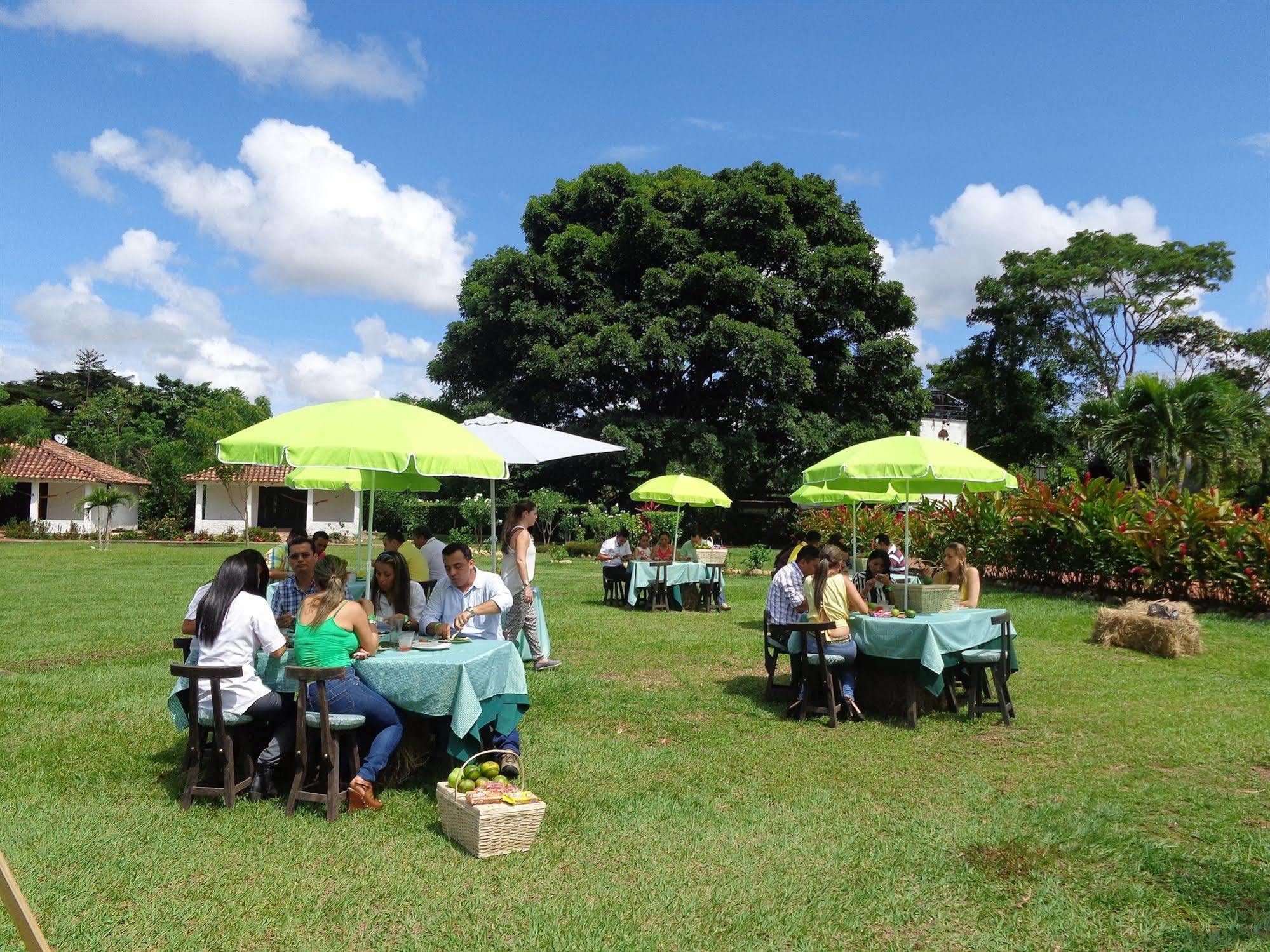 Hotel Campestre Arboretto Villavicencio Dış mekan fotoğraf