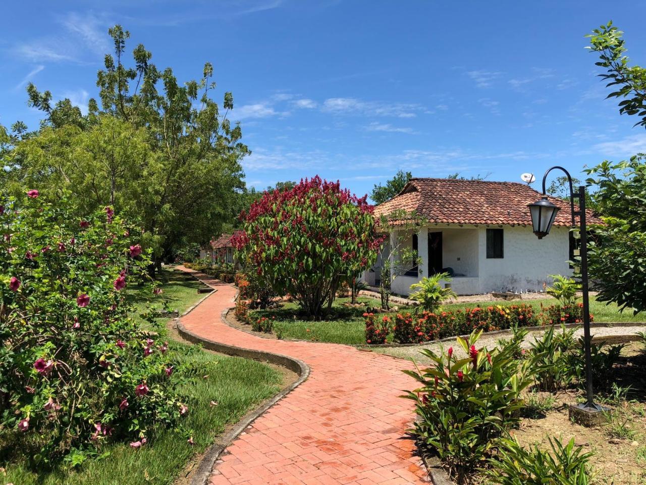 Hotel Campestre Arboretto Villavicencio Dış mekan fotoğraf